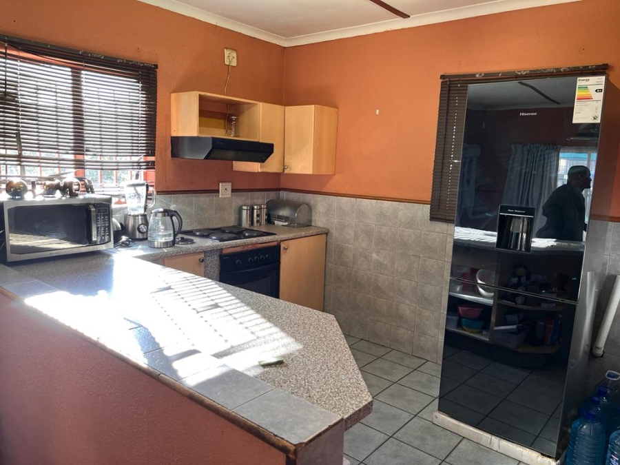3 Bedroom Property for Sale in Geelhoutpark North West